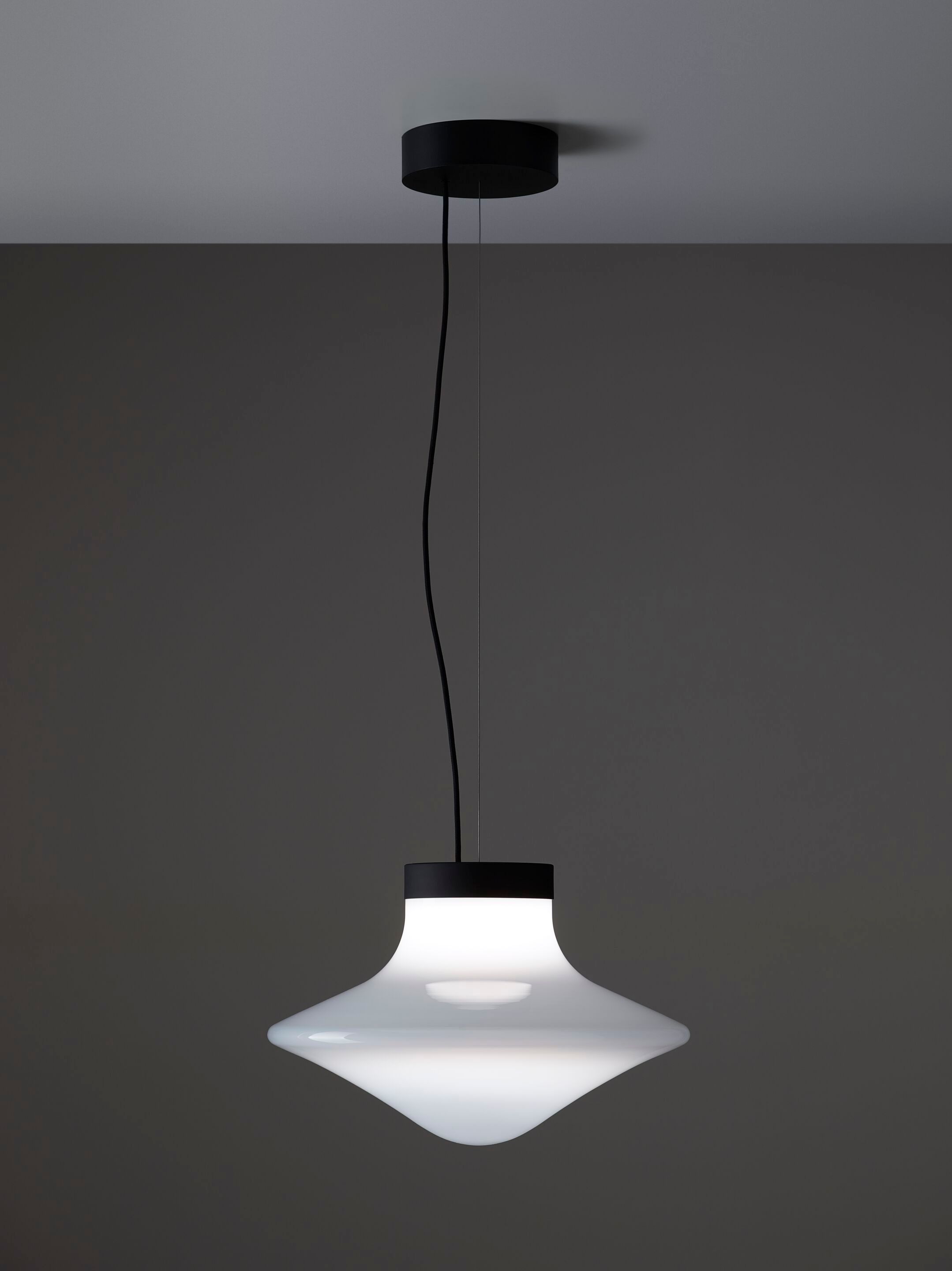 Опаловое стекло светодиодный подвесной светильник BROKIS Волчок ARCH-00071922 - Вид №8