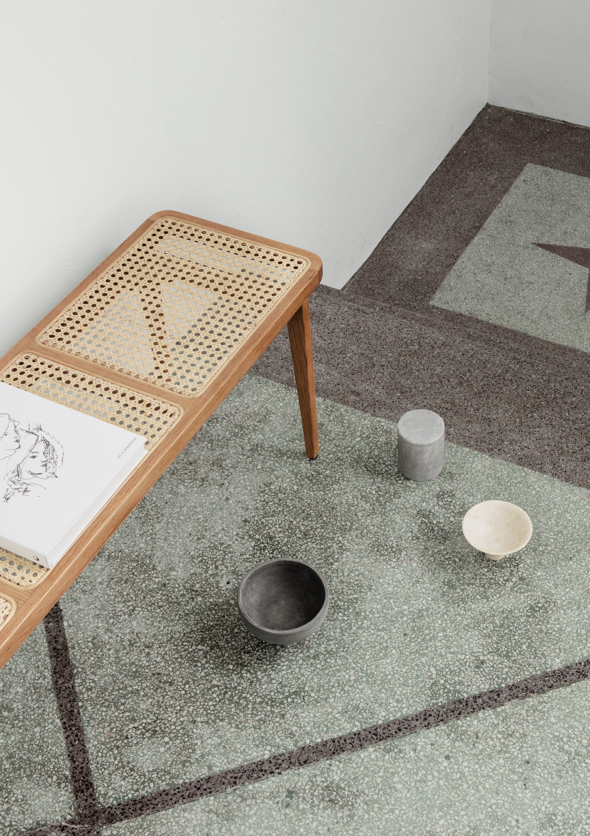 Скамейка из французского дуба и ротанга NORR11 Le Roi ARCH-00130998 - Вид №6