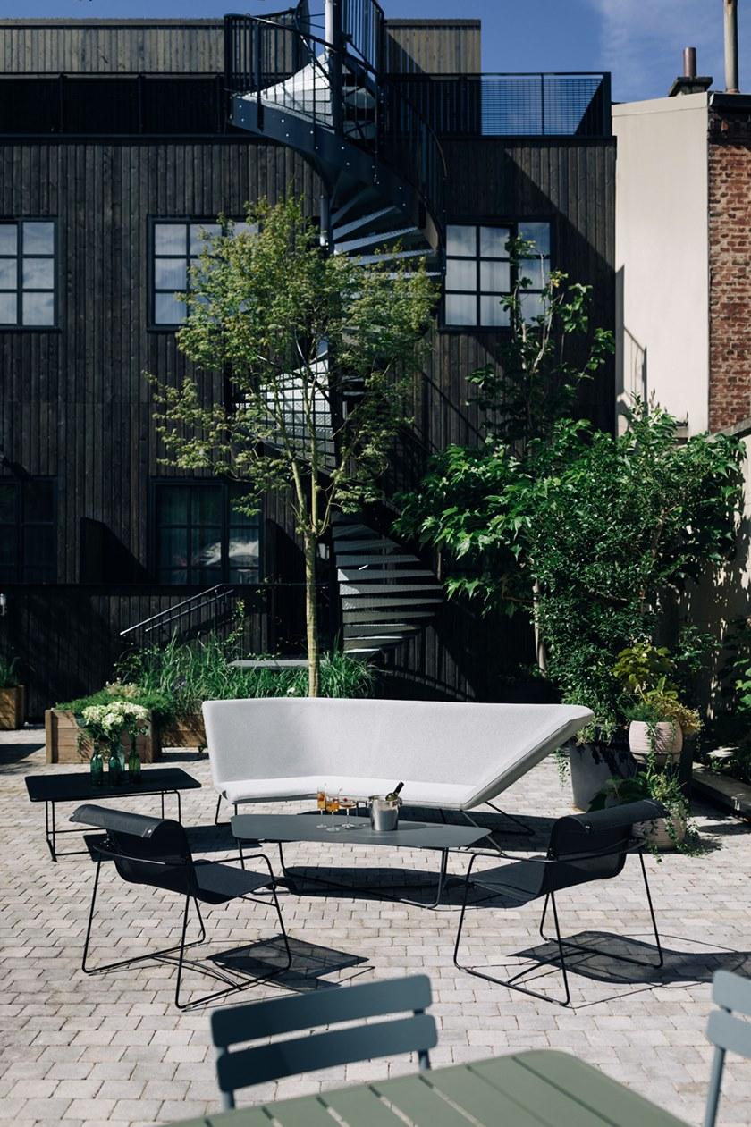 Fermob Садовое кресло из стали с подлокотниками Ellipse 1370 - Вид №1