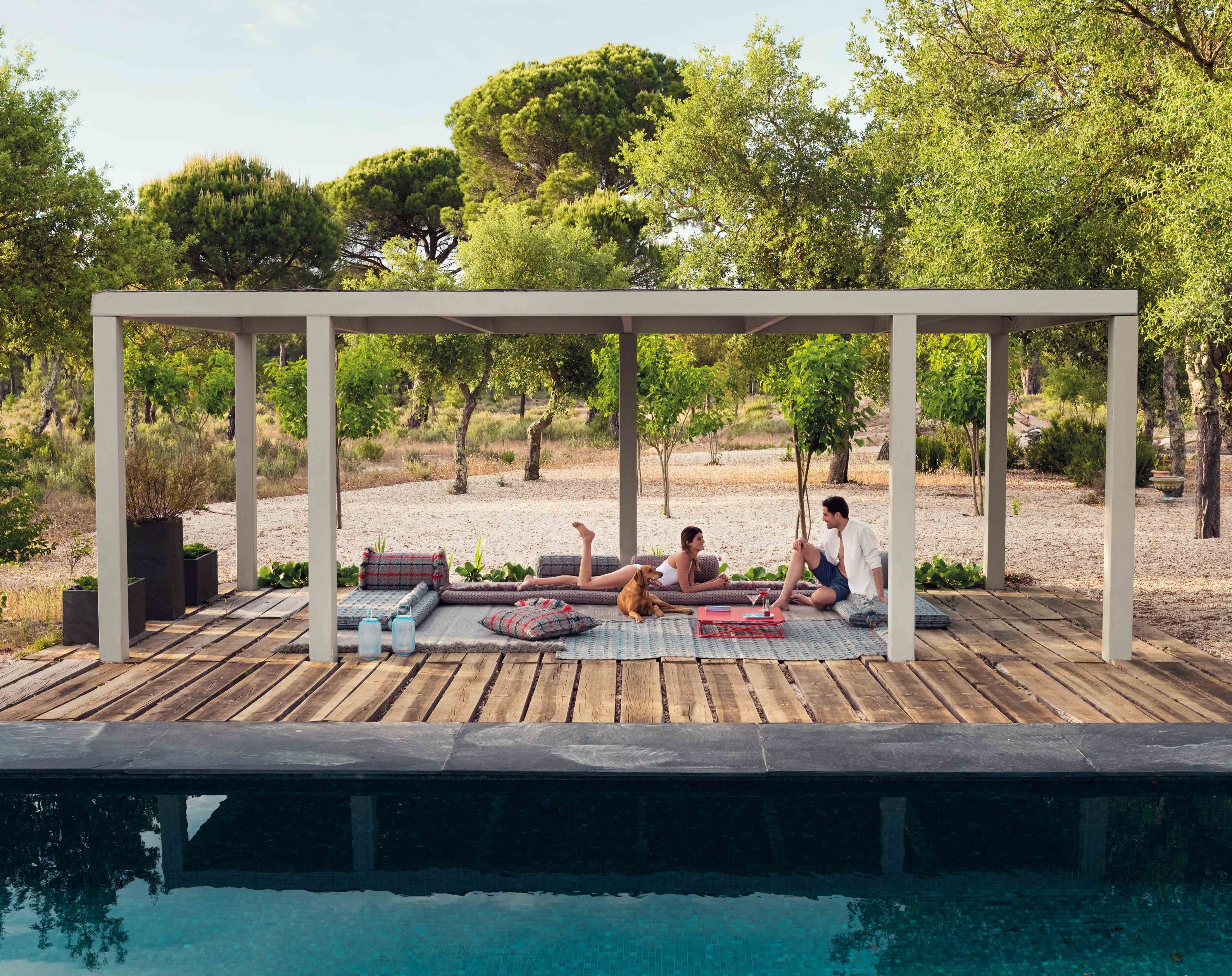 Наружная цилиндрическая полипропиленовая клетчатая подушка GAN Garden Layers ARCH-00001210 - Вид №5