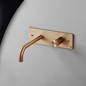 Смеситель для раковины HIRO HIR21R розовое золото