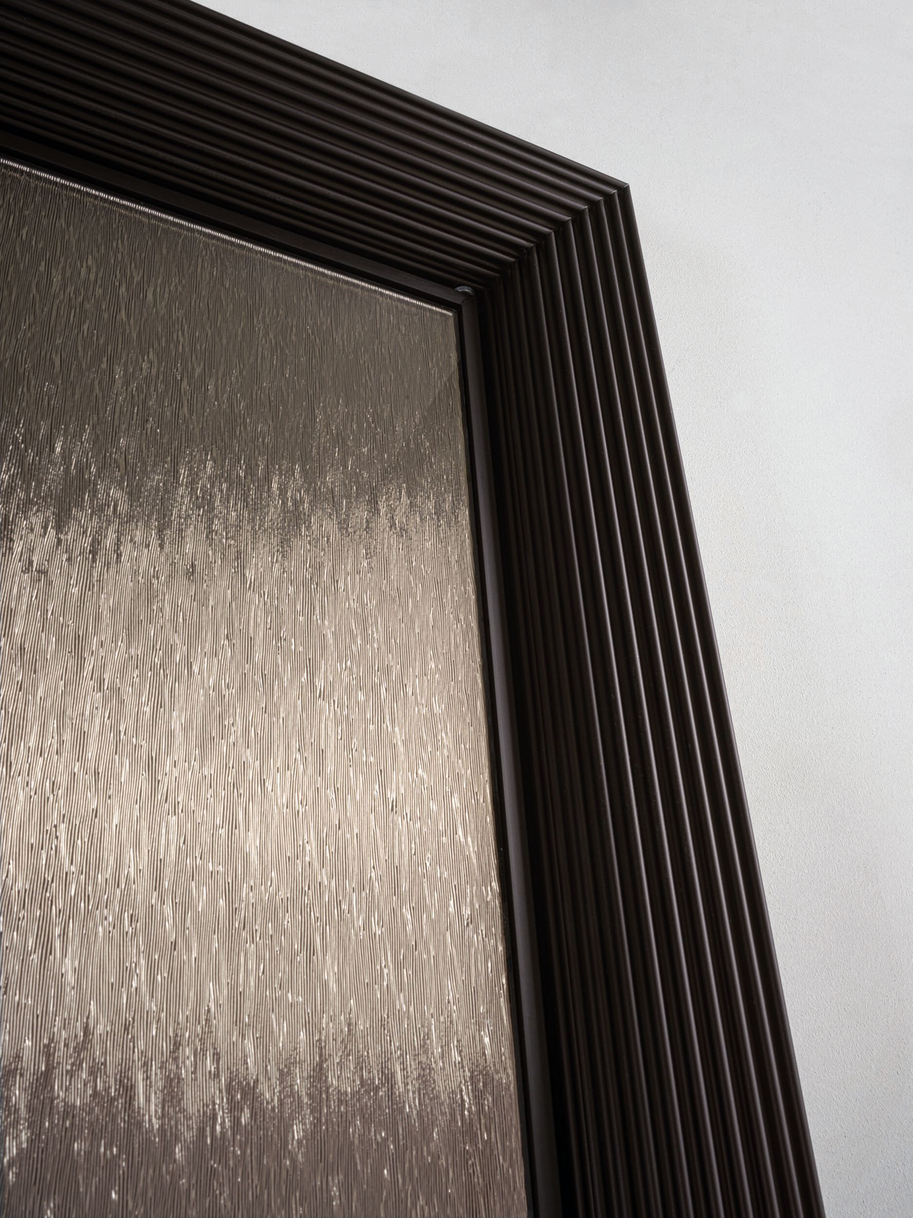 Стеклянная распашная дверь Longhi Aluminiun Chic-Doors ARCH-00011251 - Вид №3