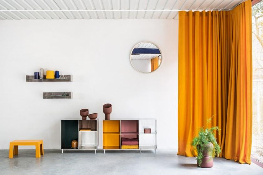 Atelier Belge Модульный открытый книжный шкаф из алюминия Totem sun-id-1478581 - Вид №7