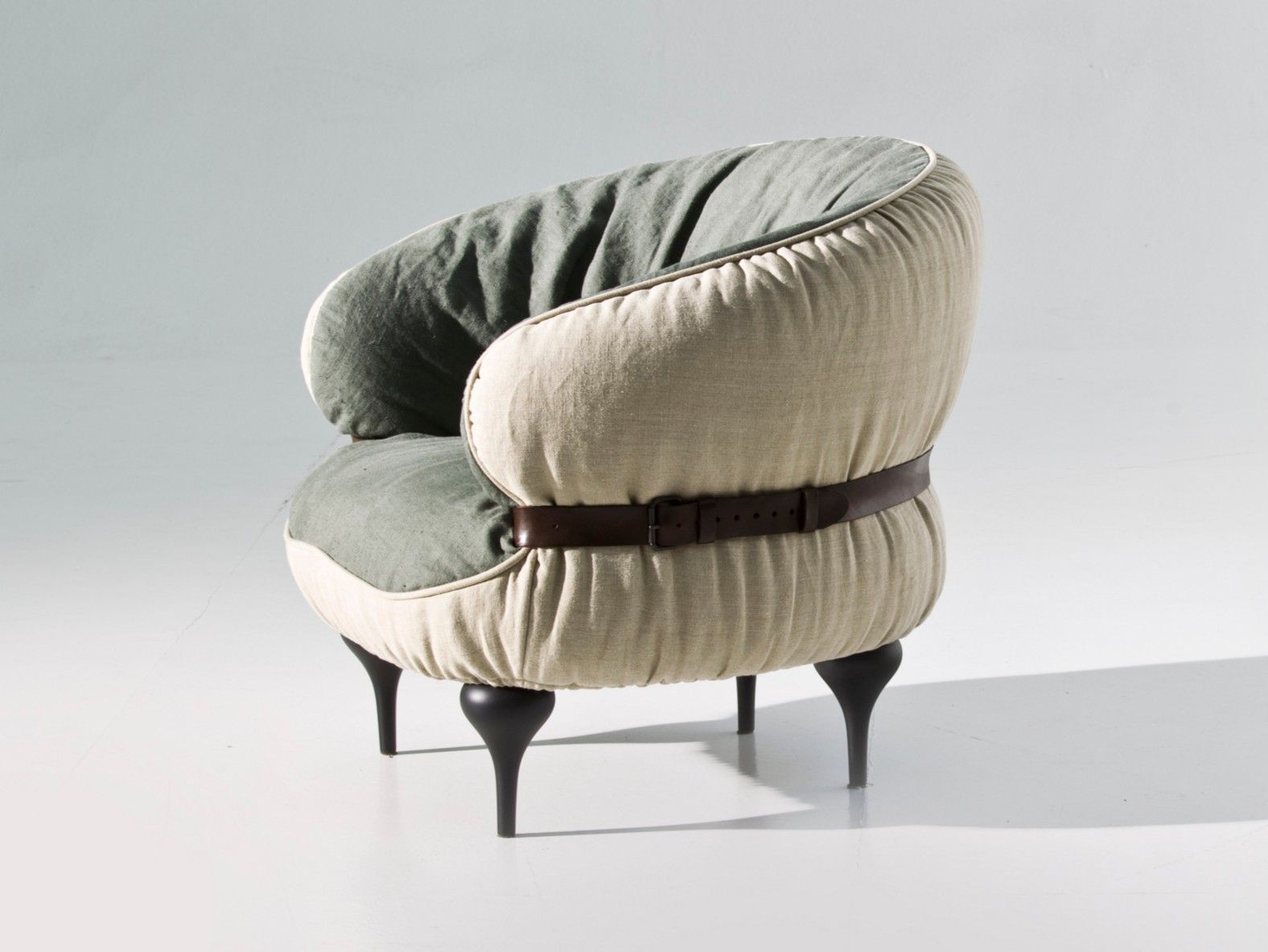 Тканевое кресло с подлокотниками MOROSO Chubby Chic ARCH-00038387 - Вид №1