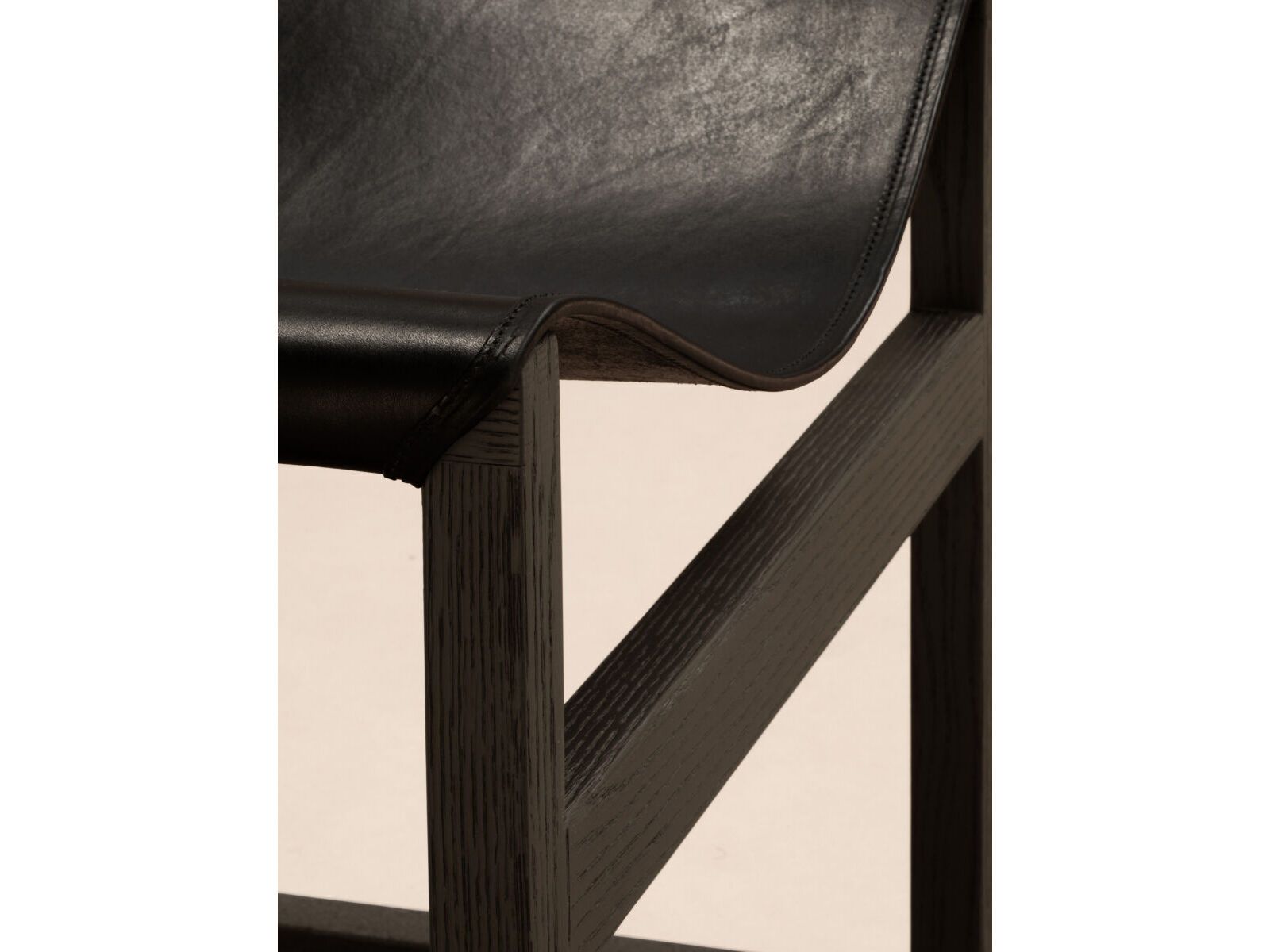 Стул из дерева и кожи Phantom Hands Джеффри Бава ARCH-00108345 - Вид №7