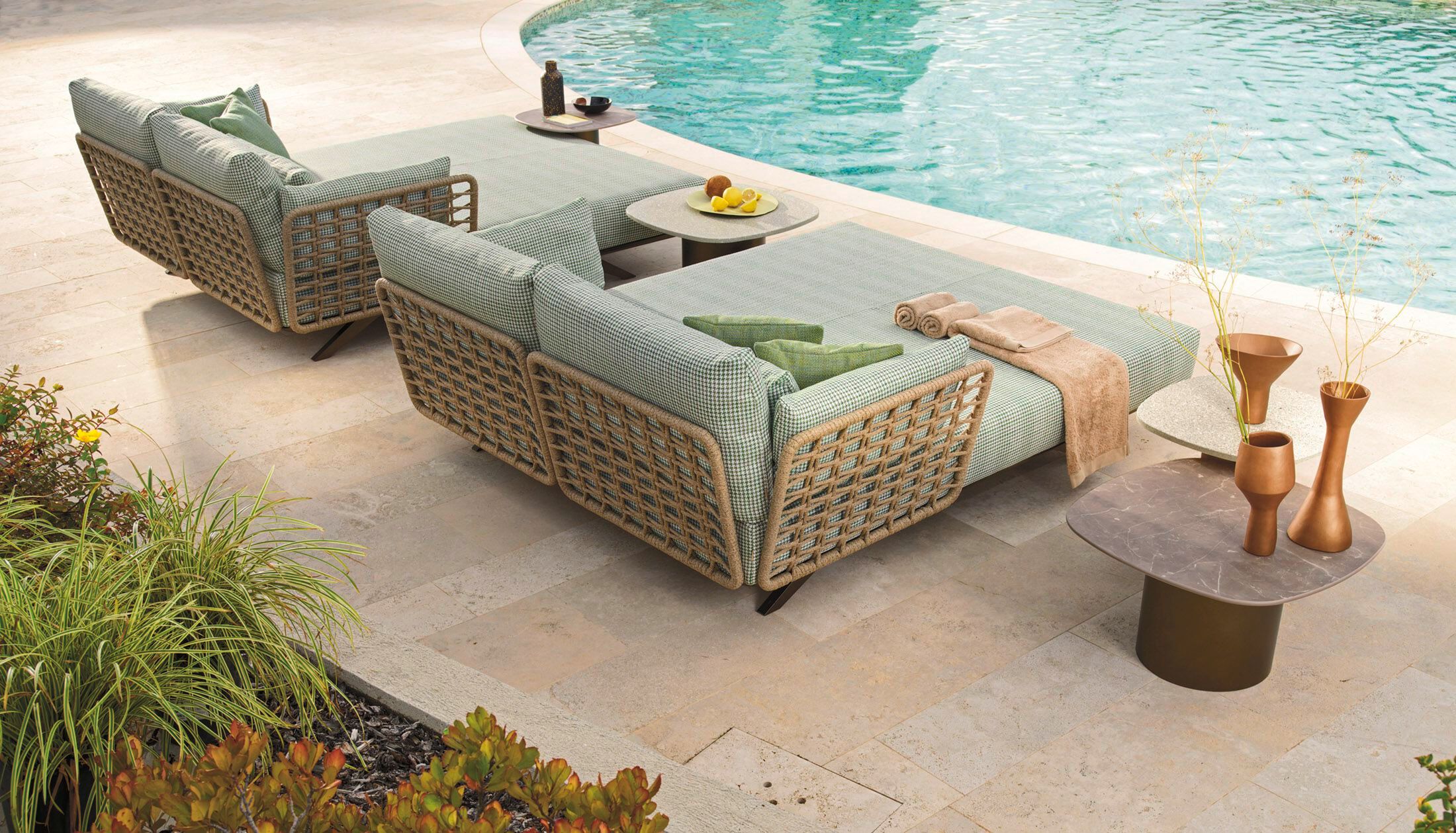 Плетеная кровать из полиэстера с подлокотниками Roberti Armàn ARCH-00022985 - Вид №3