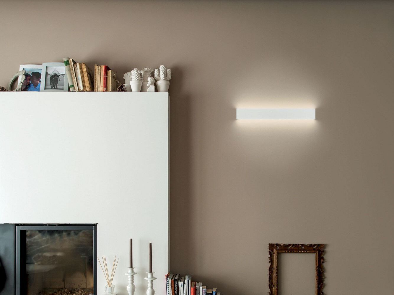 Светодиодные настенные светильники In Stock Linea Light Group ARCH-00002686 - Вид №1