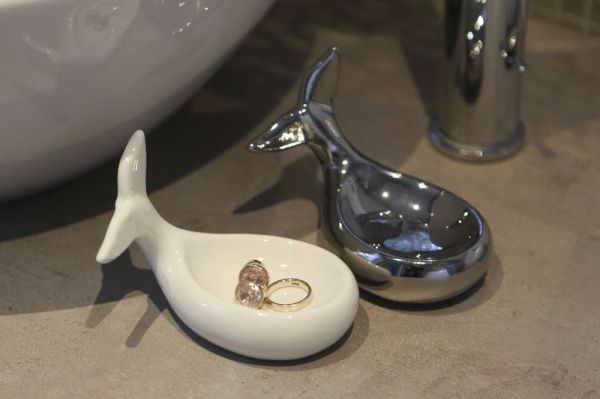 36826 Casablanca, керамический держатель для украшений "Кит", цвет серебристый Santreyd 