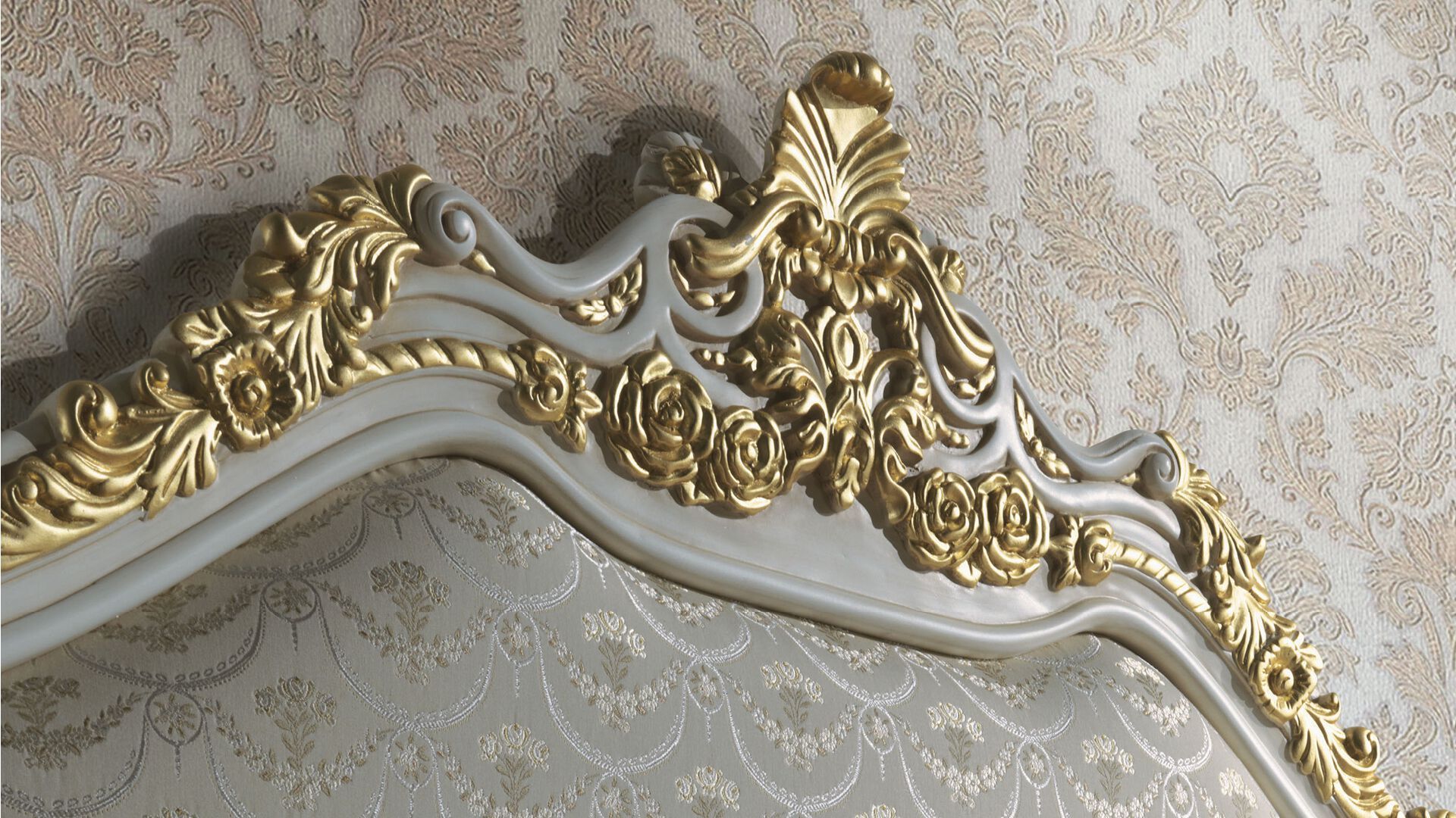 Двуспальная кровать в стиле барокко ANGELO CAPPELLINI Timeless Italian Style ARCH-00002966