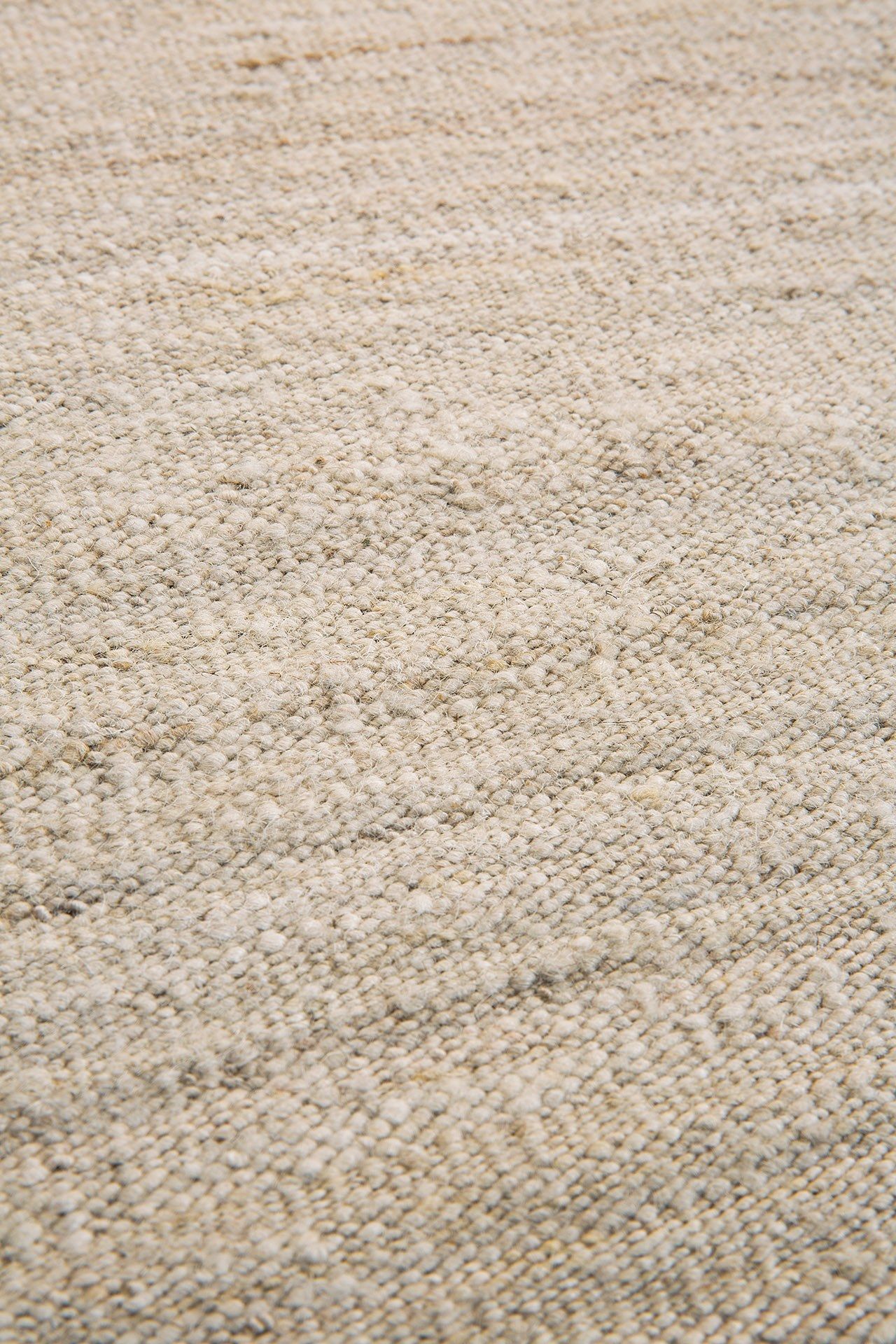 Прямоугольный ковер ручной работы из шерсти Ethnicraft Предметы первой необходимости ARCH-00129370 - Вид №1