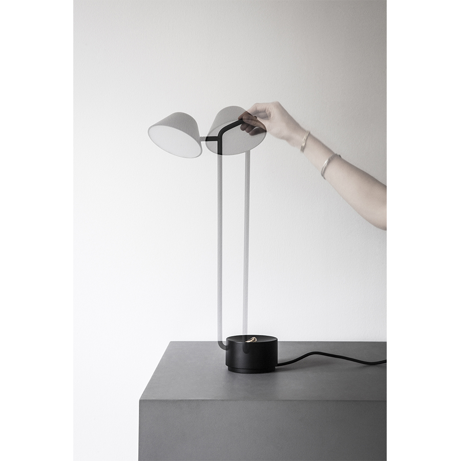 1300539 MENU Настольная лампа Peek Черный  - Вид №3