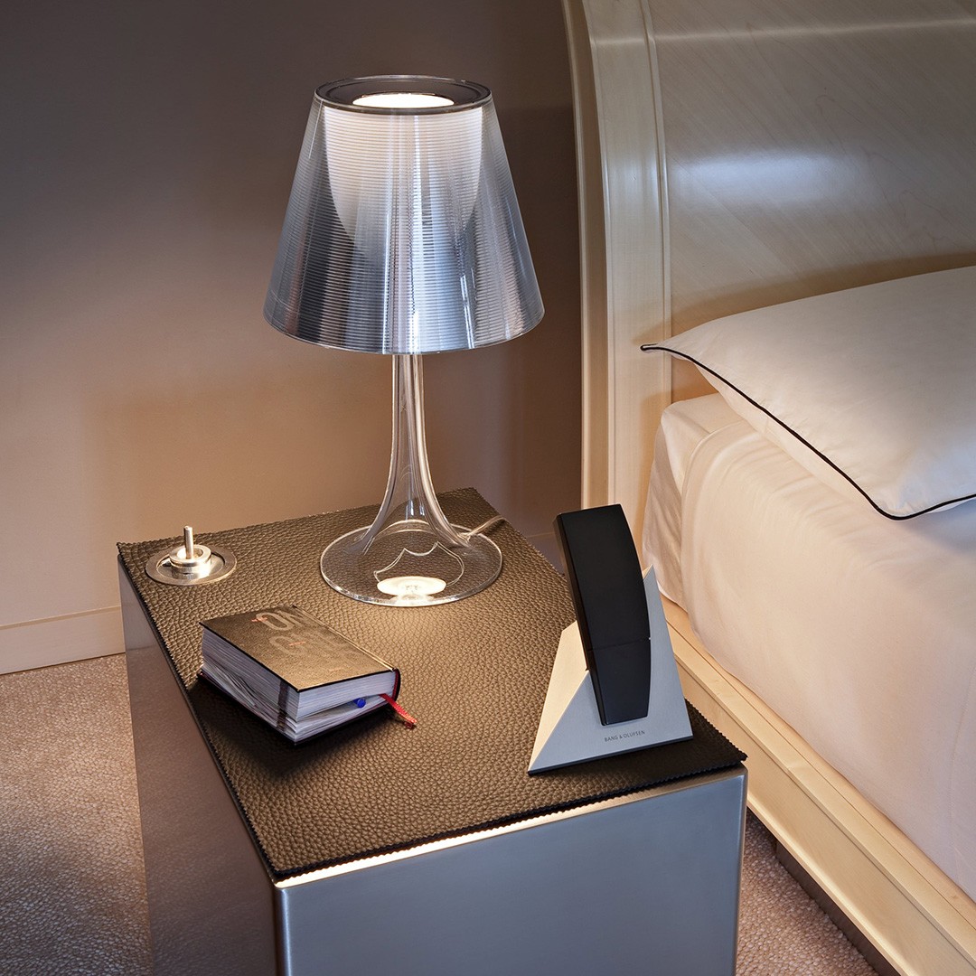 Flos MISS K F6255000 лампа настольная 77582 - Вид №1