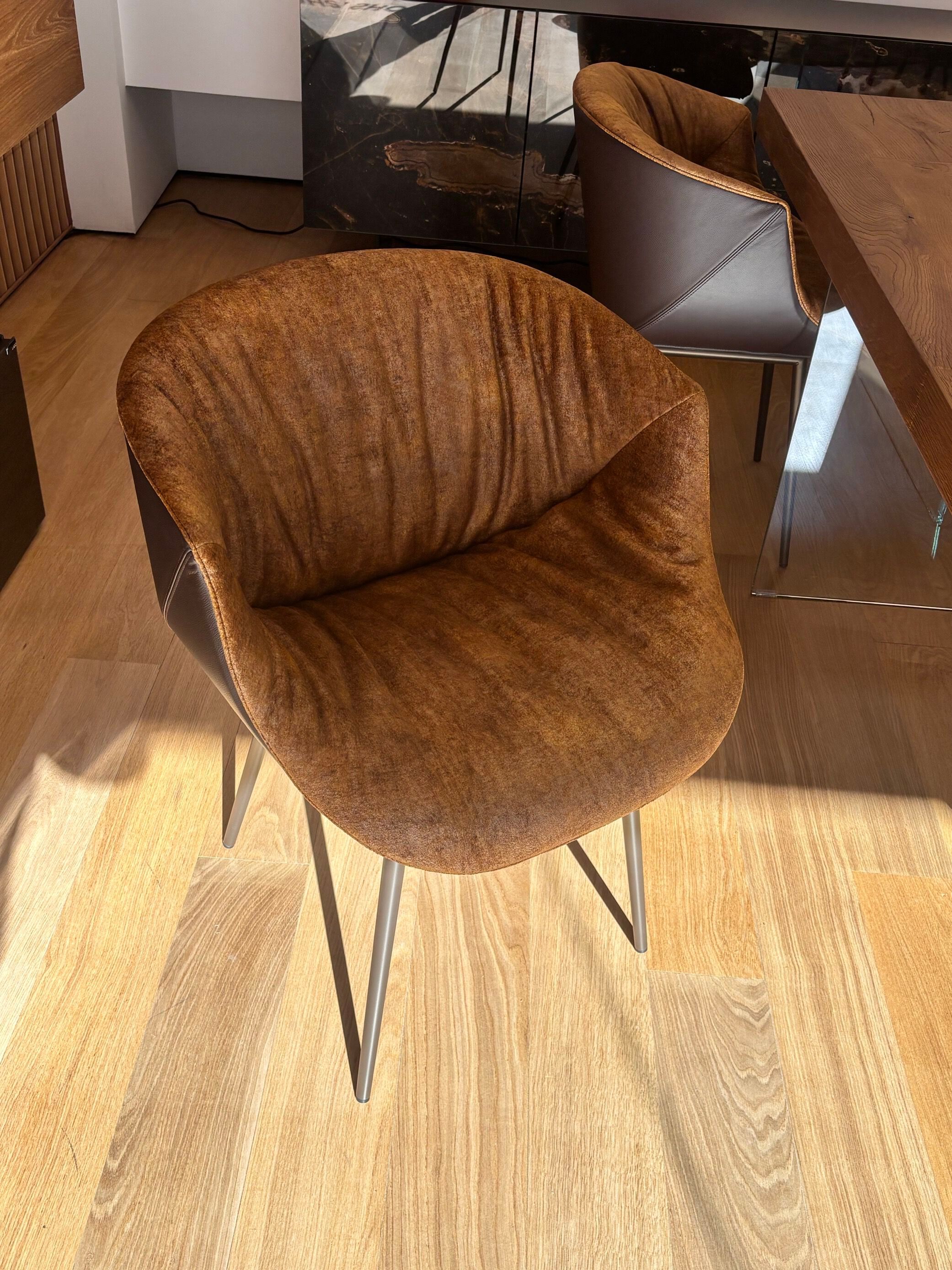 Кожаный стул с подлокотниками In Stock озеро ARCH-00150356 - Вид №1