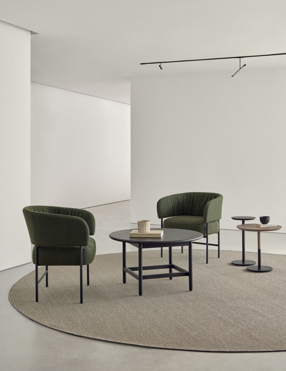 Тканевое кресло с подлокотниками Blasco&Vila RC Metal ARCH-00117948 - Вид №3