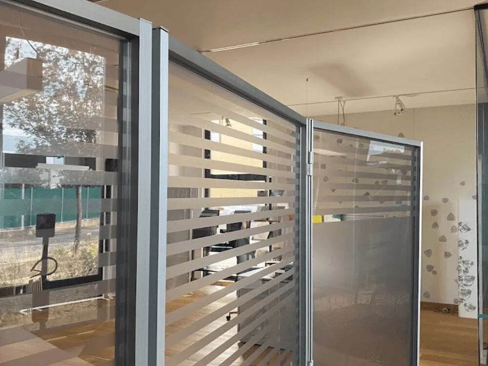 Закрывающаяся офисная перегородка с колесами STUDIO T Twist ARCH-00119694 - Вид №14