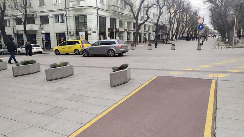 ENCHO ENCHEV - ETE Низкобетонная сеялка для общественных мест  229  - Вид №3