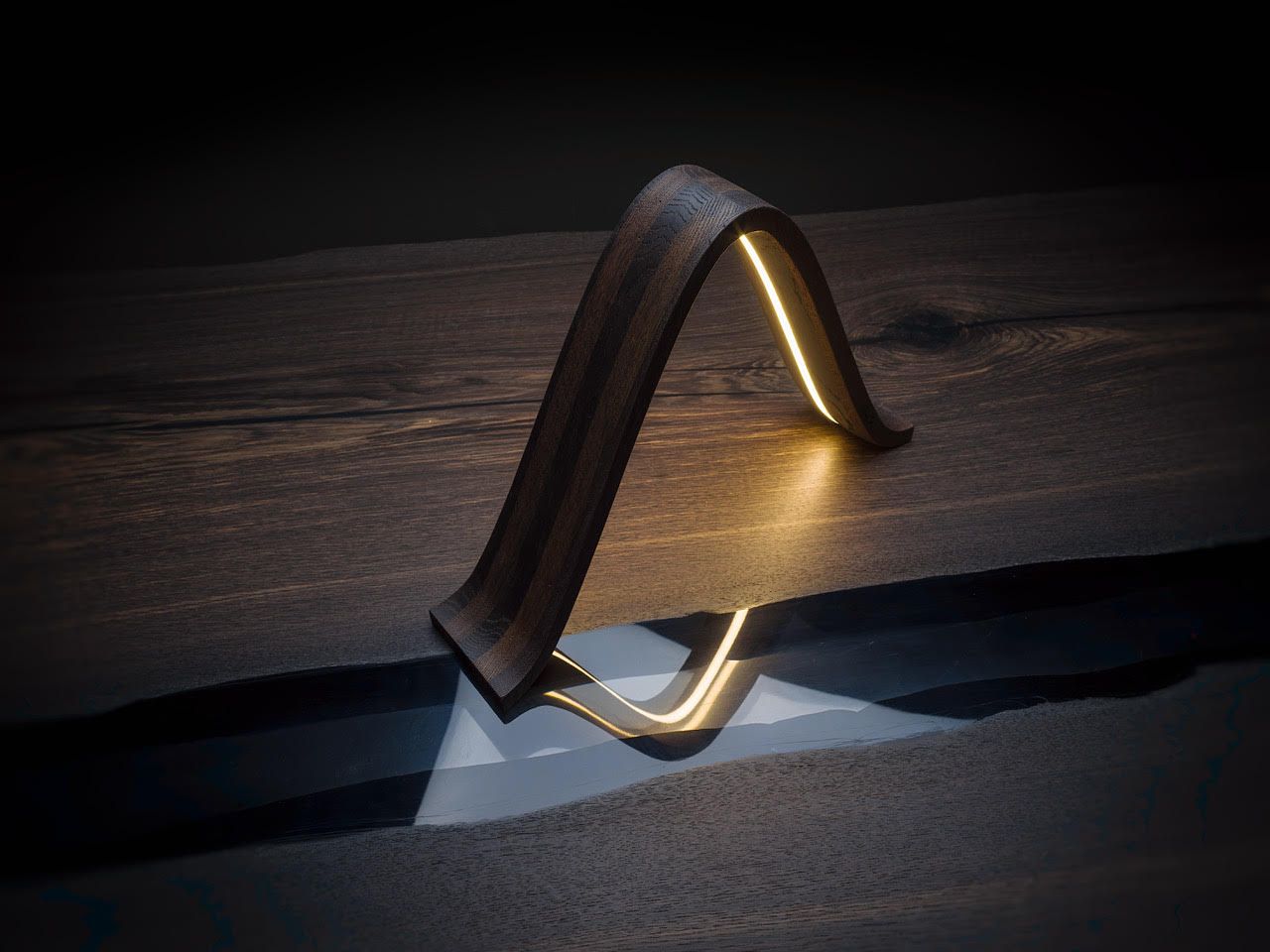 Настольная лампа из ископаемого дуба Teúkhō LAMBDA ARCH-00028834 - Вид №5