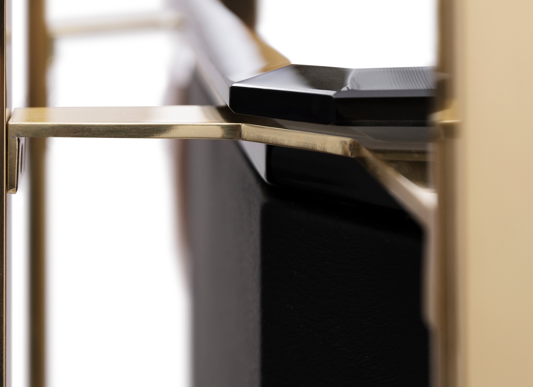 Книжный шкаф LUXXU Waltz 309 - Вид №5