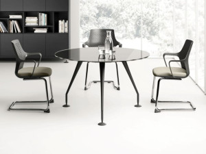 Круглый стол для встреч