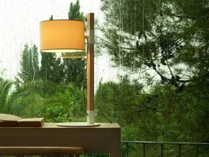 Aromas del Campo Настольная лампа из дерева Riu S1140