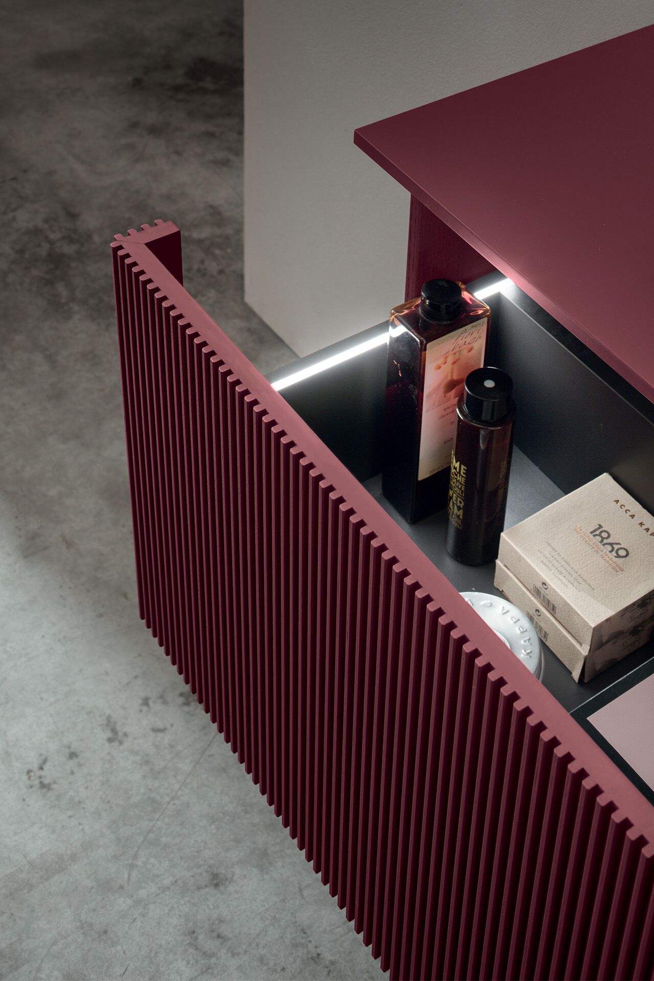 Подвесной умывальник с ящиками ARCOM Wind ARCH-00133428 - Вид №1