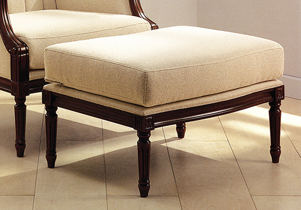 Банкетка  PIERMARIA ARMIDA POUFF 