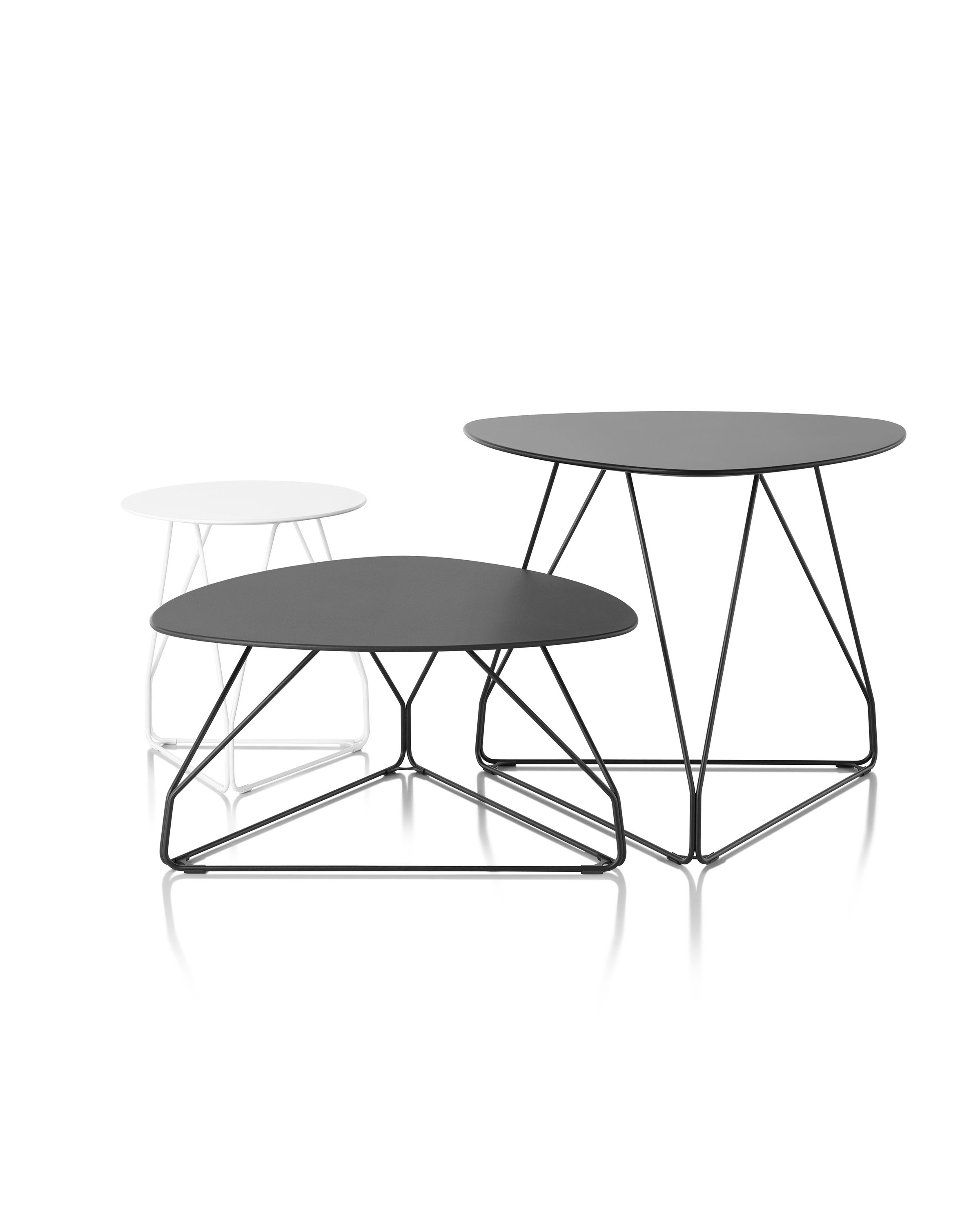 Металлический треугольный журнальный столик Herman Miller Polygon Wire ARCH-00112634 - Вид №4