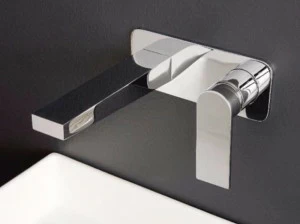 ZAZZERI Смеситель для умывальника настенный 100