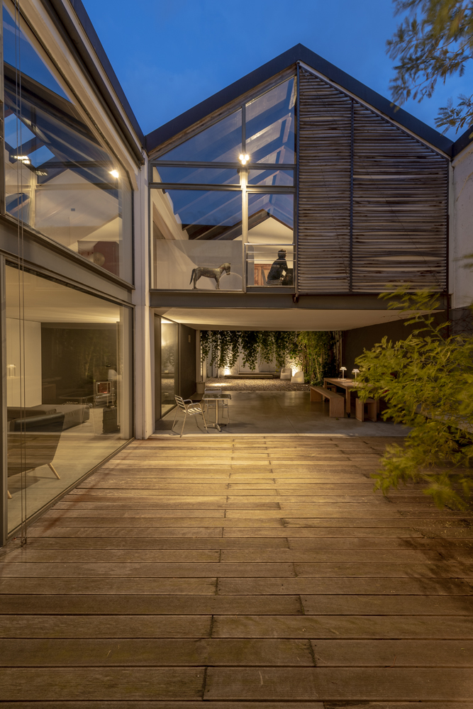 8840308 Проектор Platek SUN Medium Proiettore  SUN Medium Floodlight - 16 LED RGBW 70°  - Вид №3