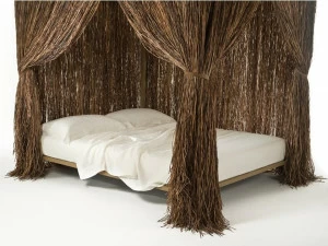 edra Кровать с балдахином с балдахином из ниток рафия Cabana Cbnb50