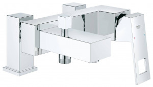 Смеситель для ванны GROHE Eurocube с вертикальными подключениями, хром (23143000)