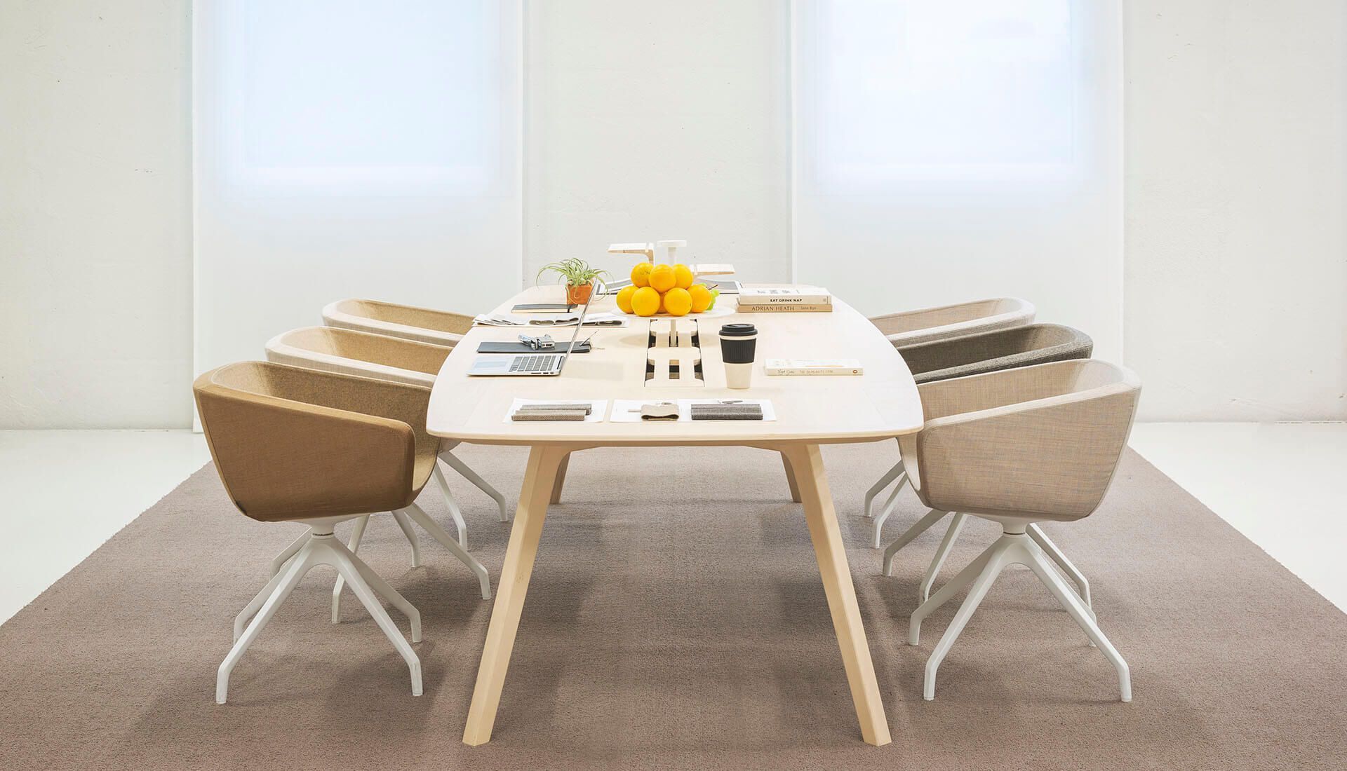 Мягкий стул с подлокотниками True Design Arca ARCH-00024861 - Вид №1