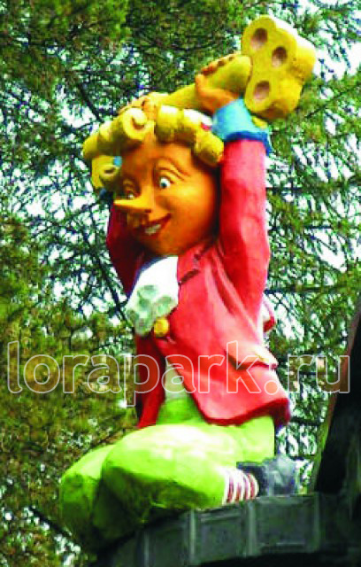 BK102-SB.LS БУРАТИНО с ключиком, скульптура (бетон) LAB.Space 