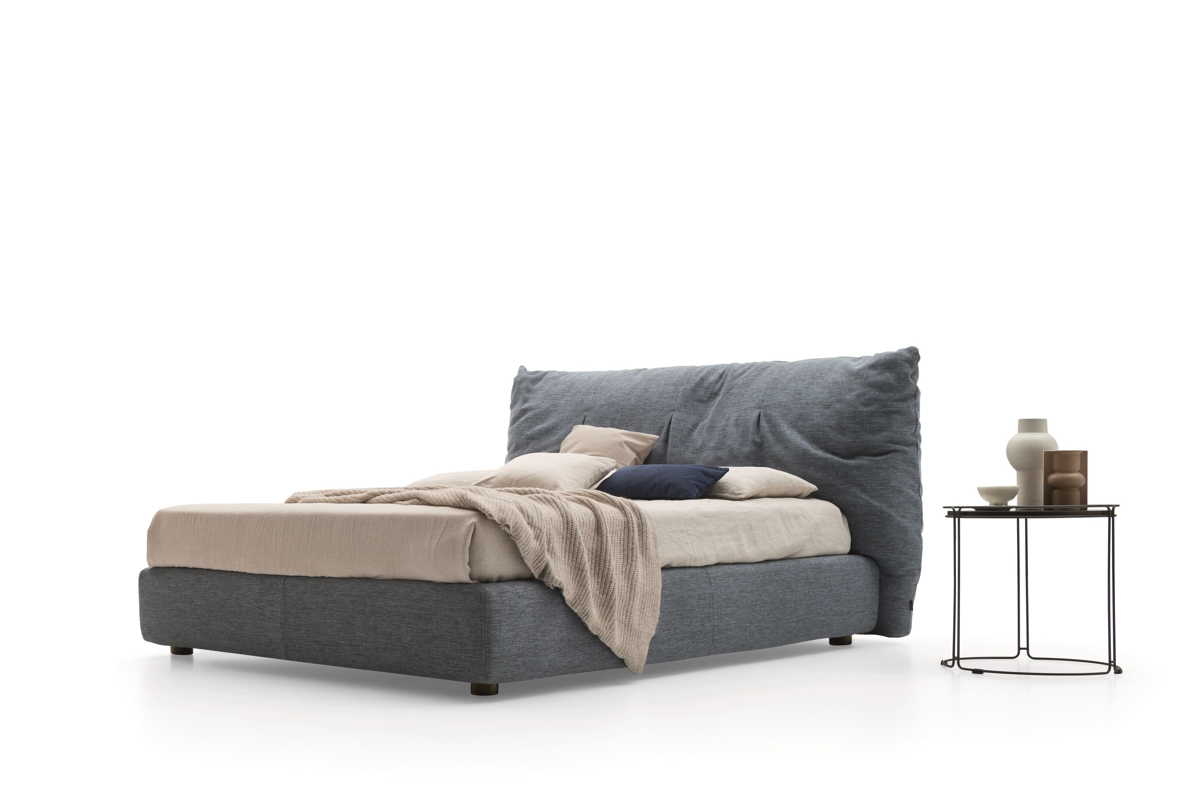 Мягкая кровать из ткани с мягким изголовьем Ditre Italia Papilo ARCH-00063075 - Вид №1