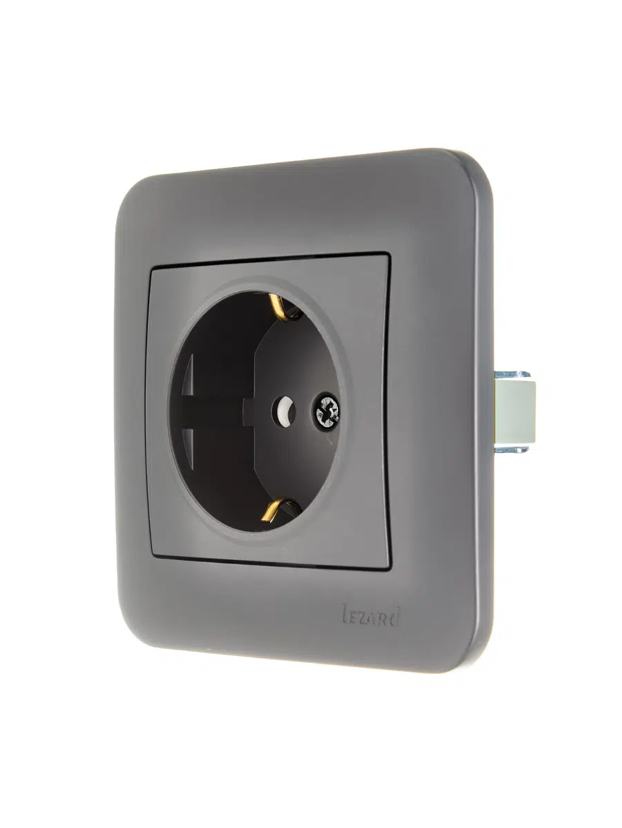 ASTI Розетка с защитой от детей ПБТ платина LEZARD 7081-3535-124B