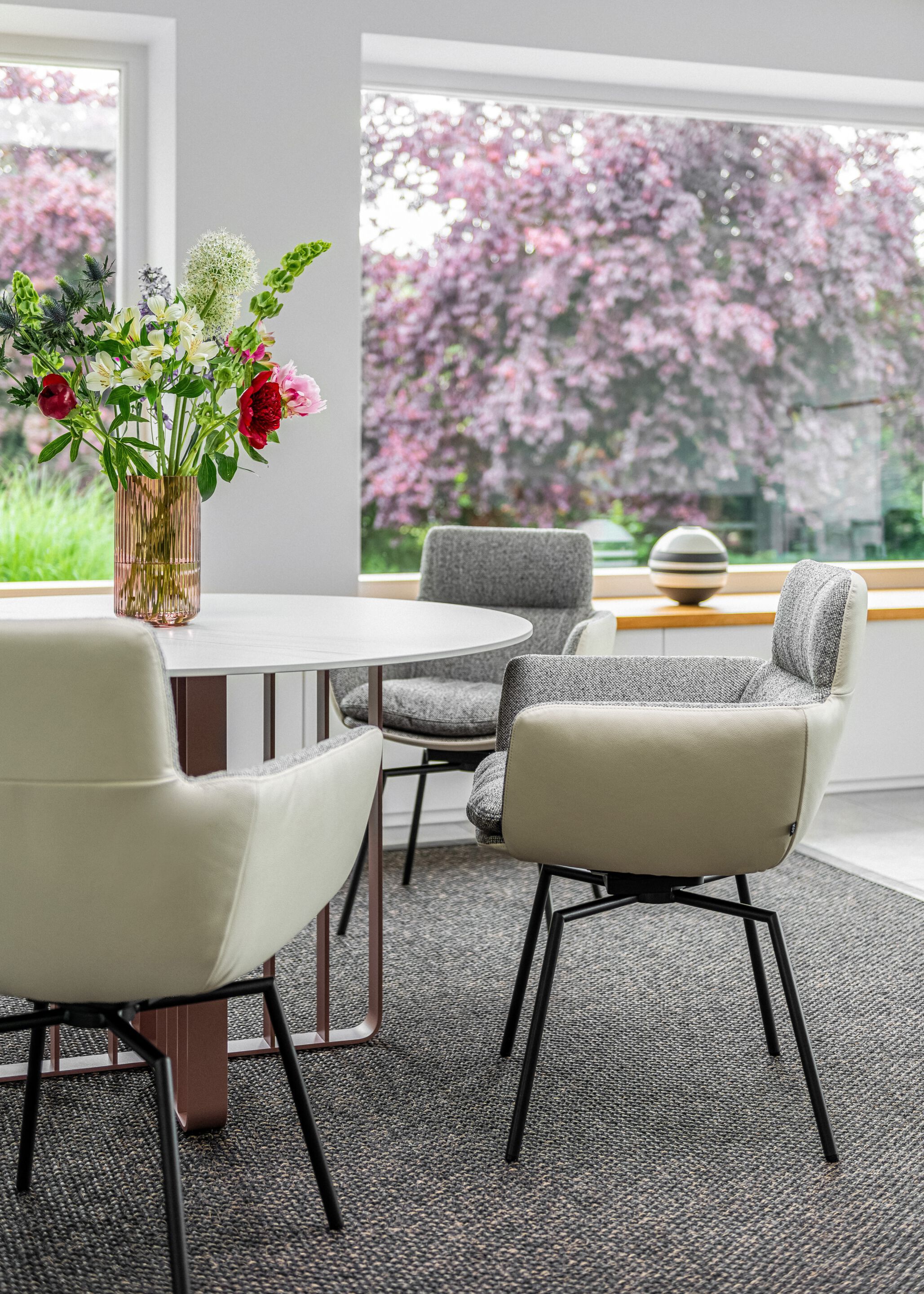 Мягкий стул с крестообразной рамой и подлокотниками KFF Faye ARCH-00134301 - Вид №21