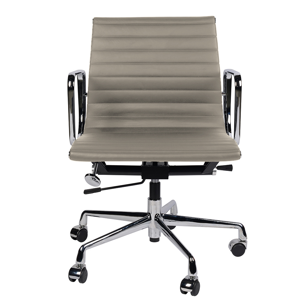 Кресло офисное серое с алюминиевыми подлокотниками Eames Style Ribbed Office Chair EA 117 SOHO DESIGN ДИЗАЙНЕРСКИЕ 00-3886259 Розовый  - Вид №3
