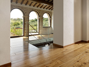 Биосовместимый трехслойный деревянный пол