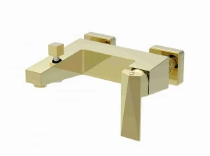 Смеситель для ванны короткий излив ICEBERG F676110G-01 bravat