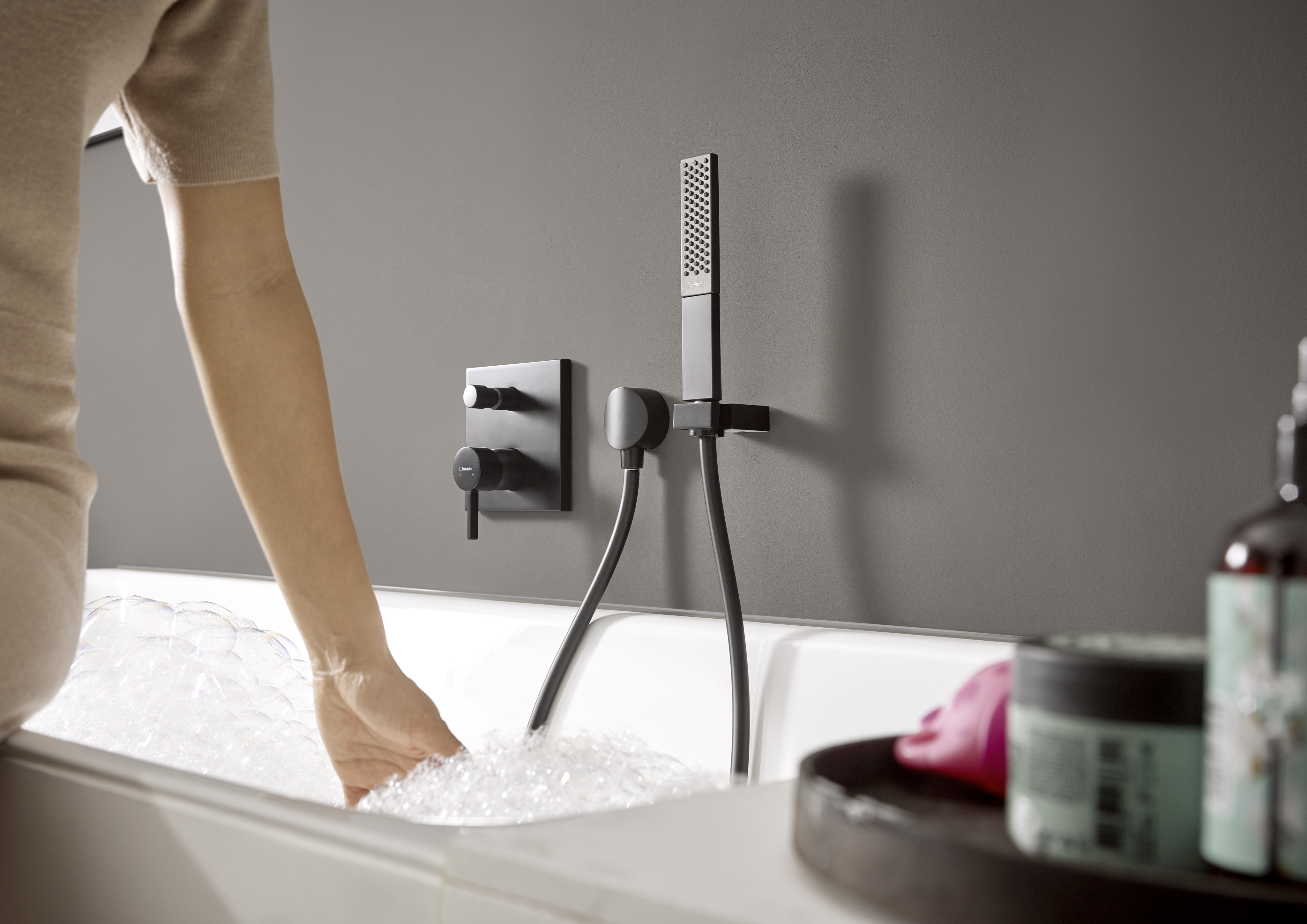 26866340 Ручной душ Rainfinity Baton 100 1jet Hansgrohe  - Вид №3