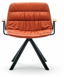 Viccarbe Вращающийся стул на жердочке с подлокотниками Maarten