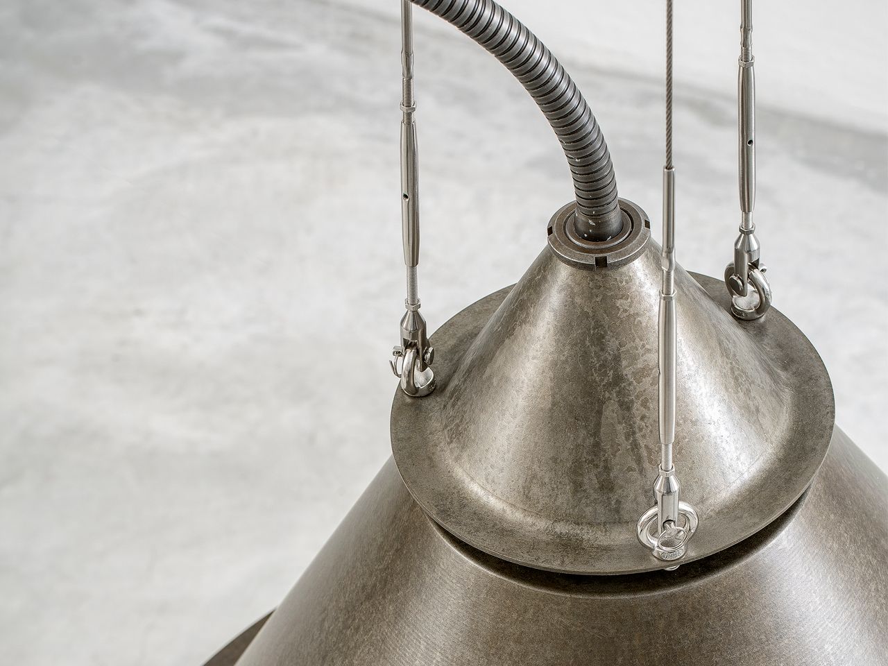 Стальной светодиодный подвесной светильник Aldo Bernardi CALÀ ARCH-00013422