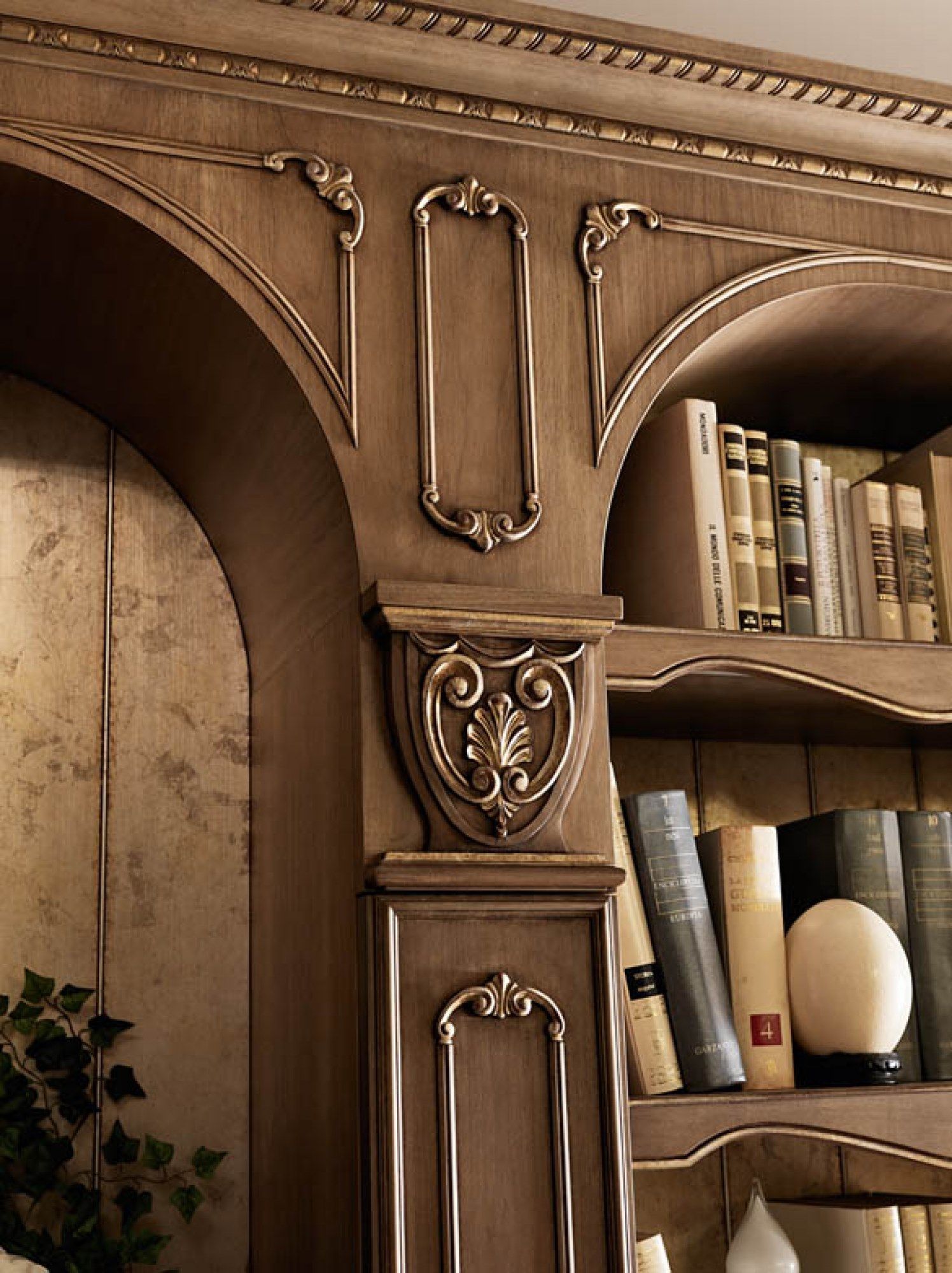 Изготовленная на заказ стена из грецкого ореха с камином Martini Interiors FIRENZE ARCH-00005763 - Вид №2