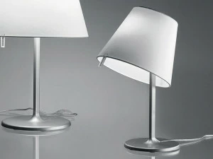 Artemide Прикроватная лампа с прямым светом Melampo