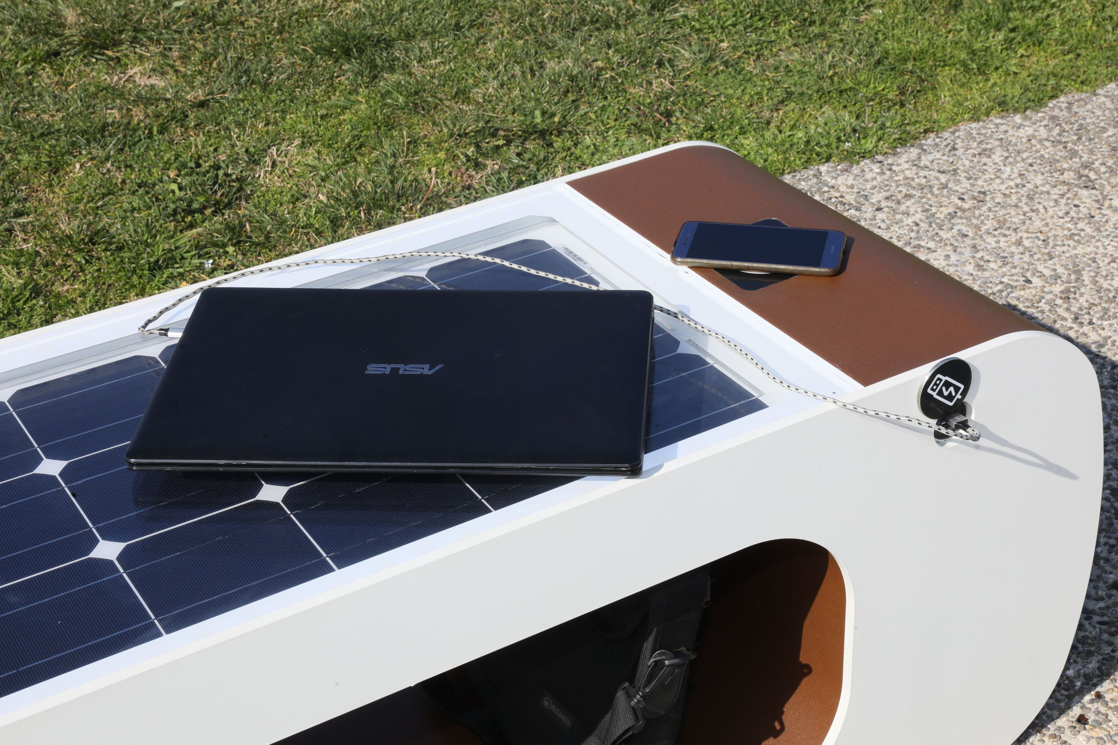 Стальная скамья без спинки с USB-разъемом со встроенным освещением CITYSì ELIOS ARCH-00072477 - Вид №5