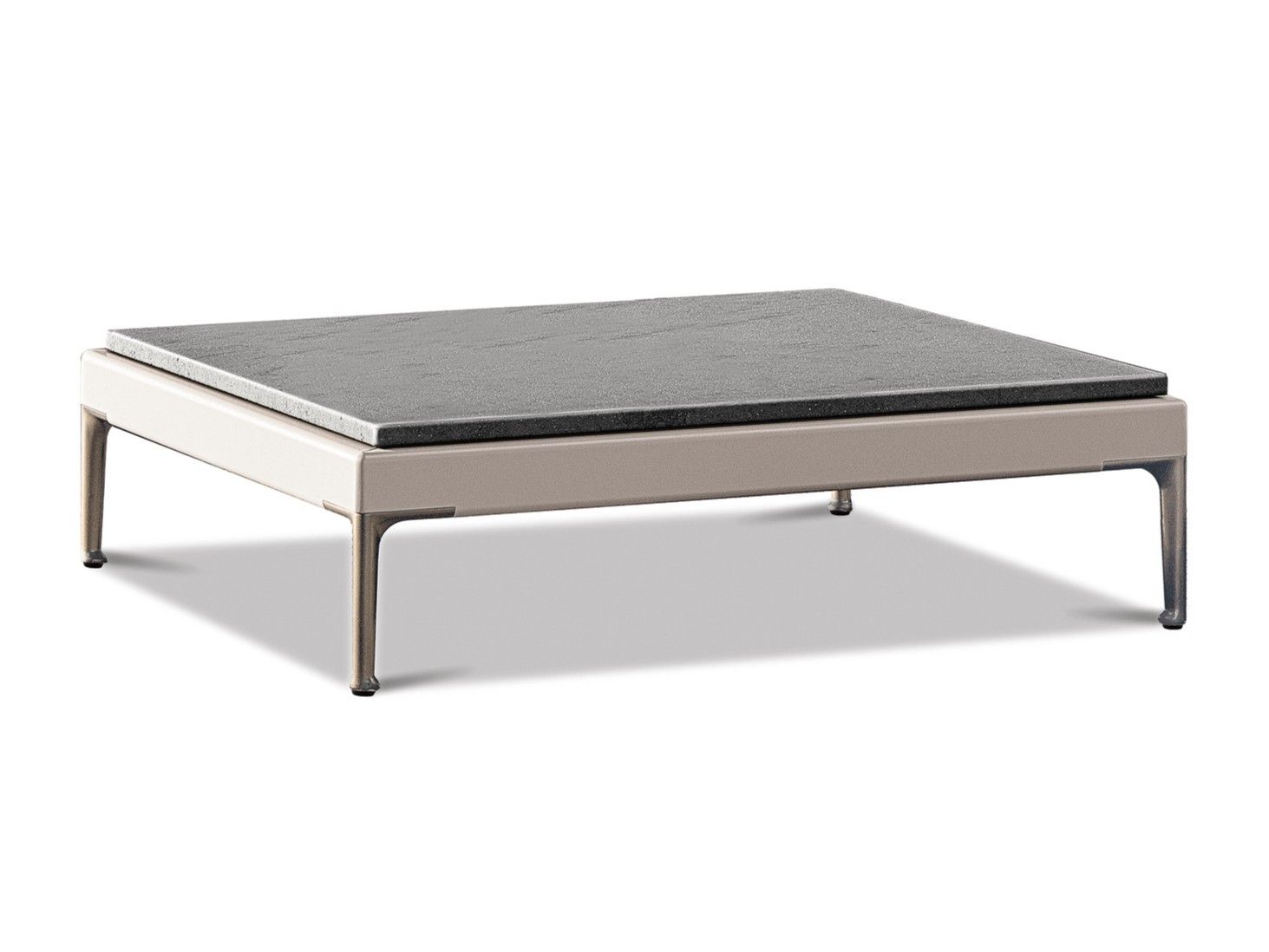 Квадратный каменный открытый журнальный столик Minotti патио ARCH-00079940