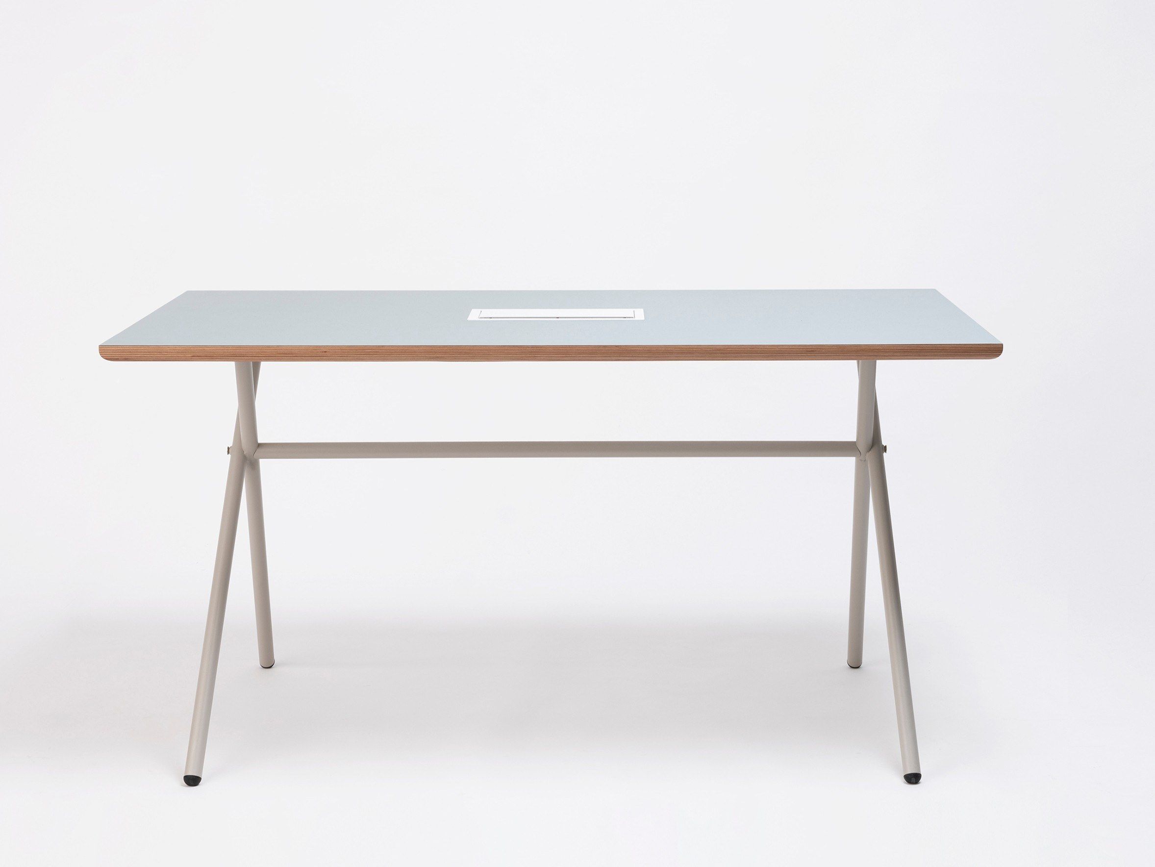 Прямоугольный стол из стали и дерева ONDARRETA Bai ARCH-00142436