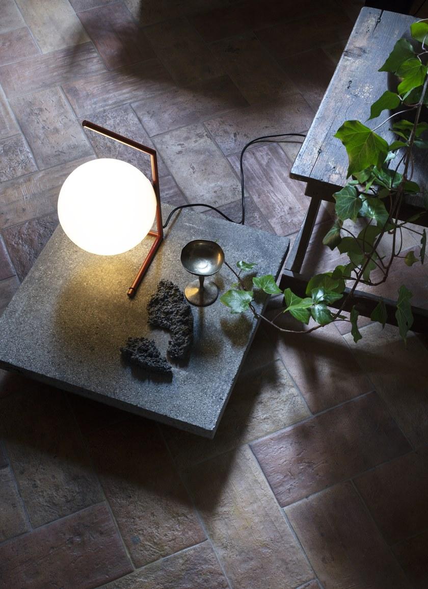 Flos Настольная лампа из дутого стекла с диммером в современном стиле Home collection - tavolo sun-id-1413323 - Вид №4