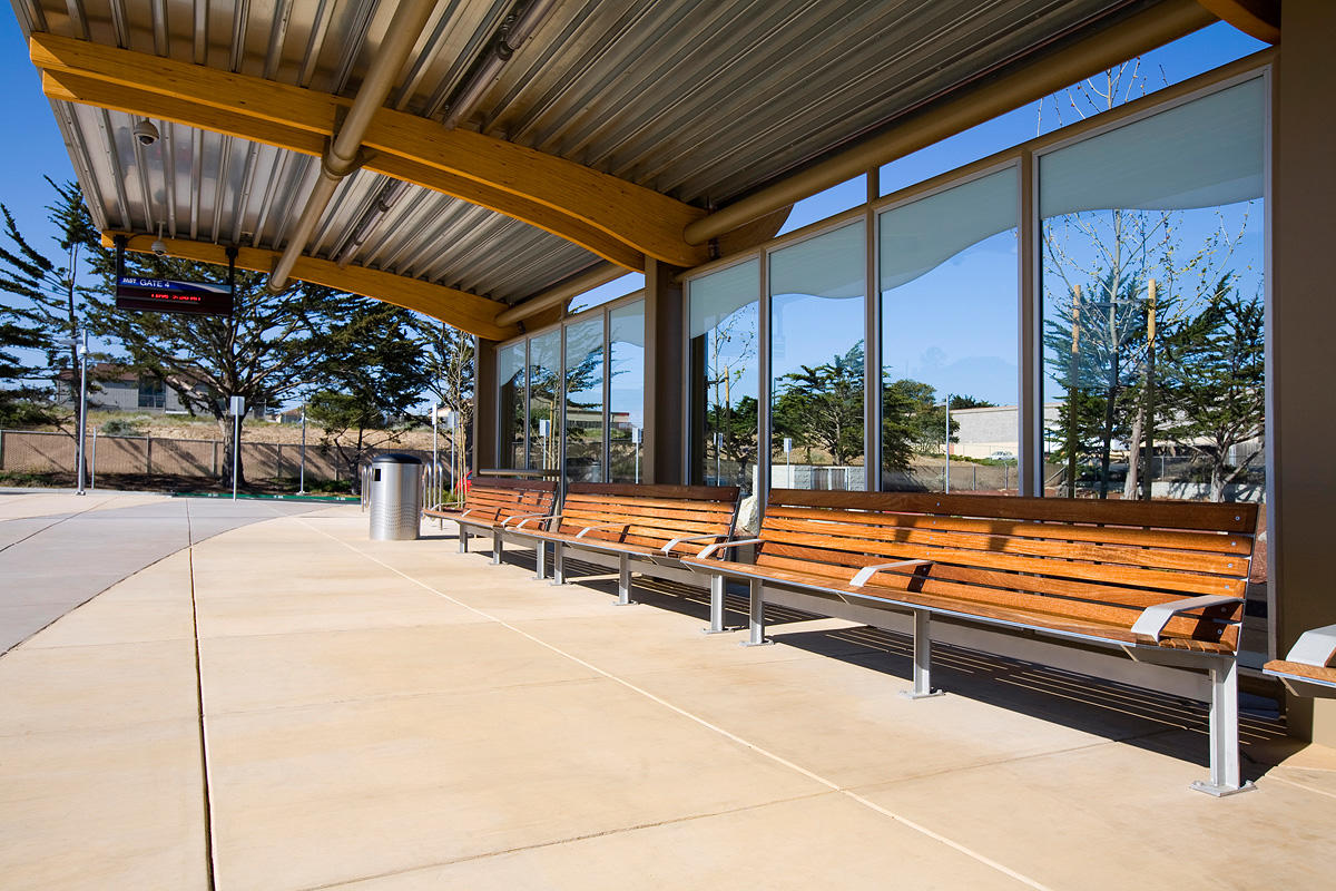 FSRT43 Скамейка рыцаря  Forms-surfaces  - Вид №12