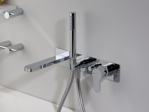 Хромированная латунь утопленный однорычажный смеситель для ванны